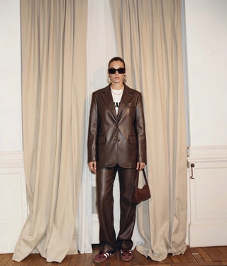 SUIT PIEL MOCHA