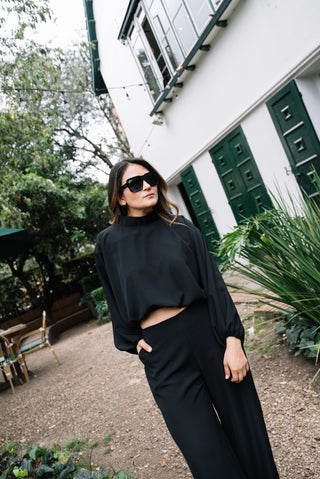 CAMISA CREPÉ NEGRA