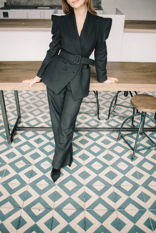 SUIT PICO NEGRO