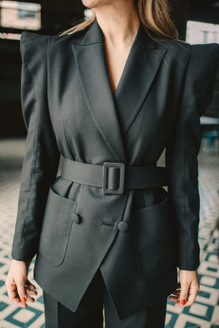 SUIT PICO NEGRO